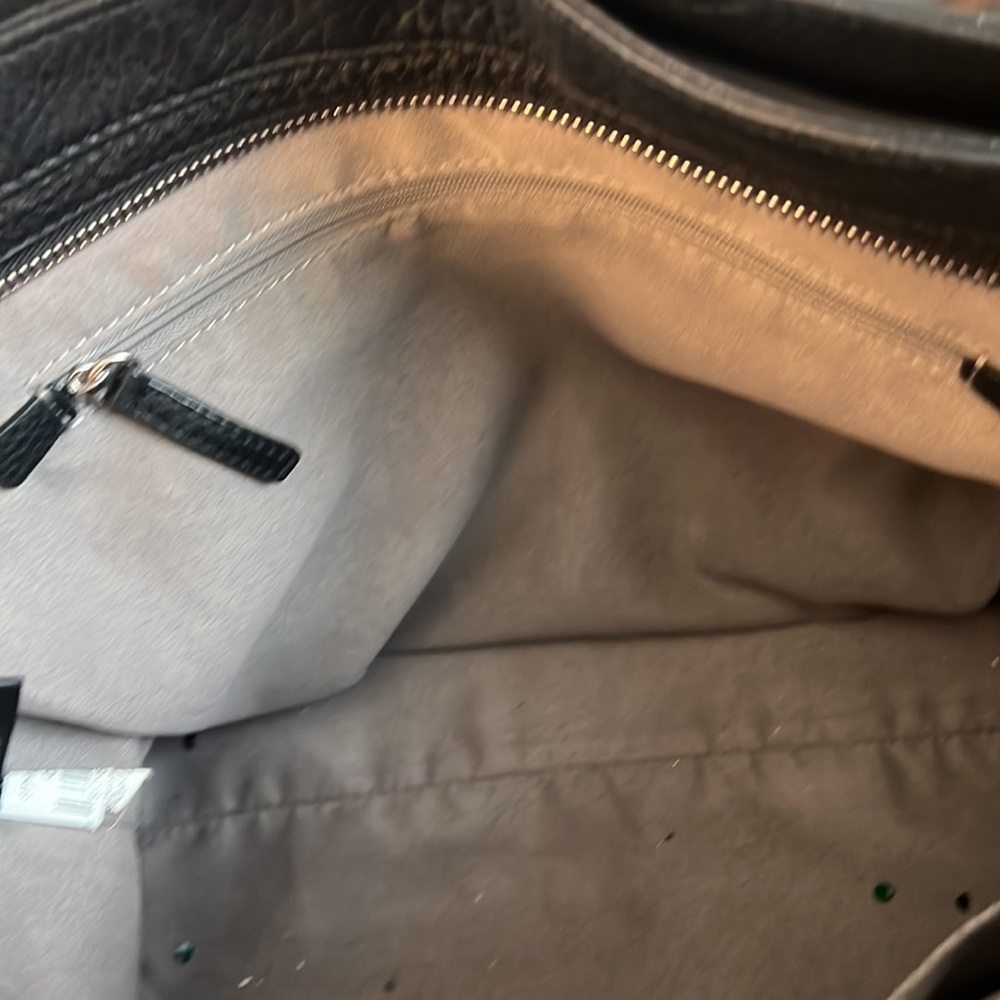 VINCE CAMUTO RETA TOTE - Picture 5 of 5